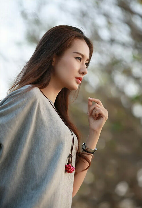 锡安轰垮太阳防线，独行侠绝境逆袭显冠军相