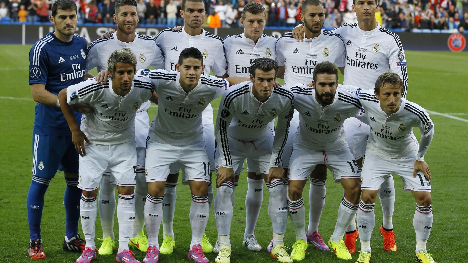 武切维奇化身浙江队最强大脑，一场大胜背后是团队篮球的极致魅力！