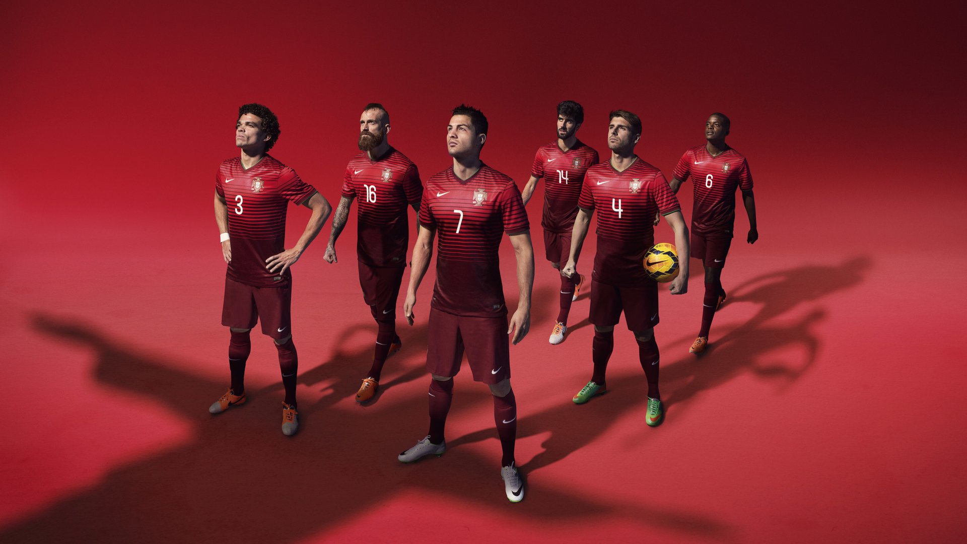 世界杯G组焦点战,法国1-0伊朗,迪亚斯一剑封喉成关键先生
